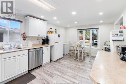 10240 Eastcourt Drive, Windsor, ON - Indoor Photo Showing Kitchen