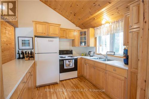 Lt1,443,Lt3 Weglarz Road, Madawaska Valley, ON - Indoor Photo Showing Kitchen With Double Sink