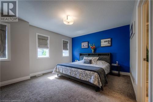 625 Blackbridge Road Unit# 12, Cambridge, ON - Indoor Photo Showing Bedroom