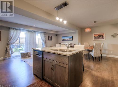 625 Blackbridge Road Unit# 12, Cambridge, ON - Indoor Photo Showing Kitchen With Double Sink