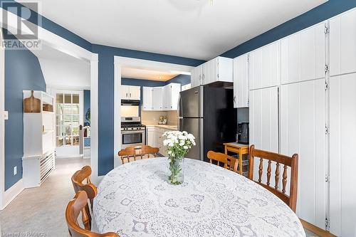 1131 4Th Avenue W, Owen Sound, ON - Indoor Photo Showing Dining Room