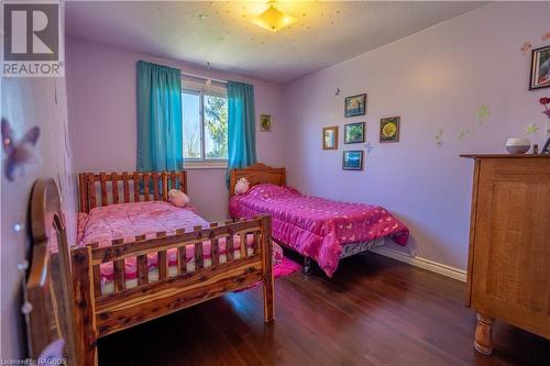 704 11Th Street, Hanover, ON - Indoor Photo Showing Bedroom