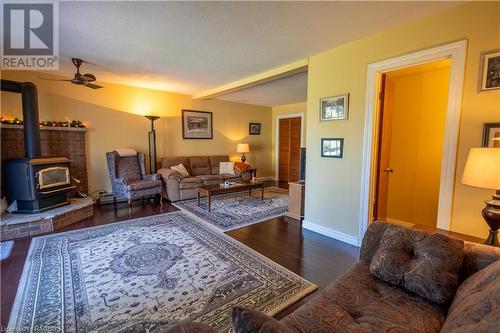 704 11Th Street, Hanover, ON - Indoor Photo Showing Living Room With Fireplace