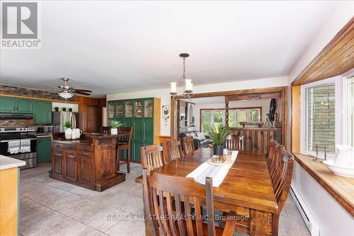 24185 Kennedy Road, Georgina, ON - Indoor Photo Showing Dining Room