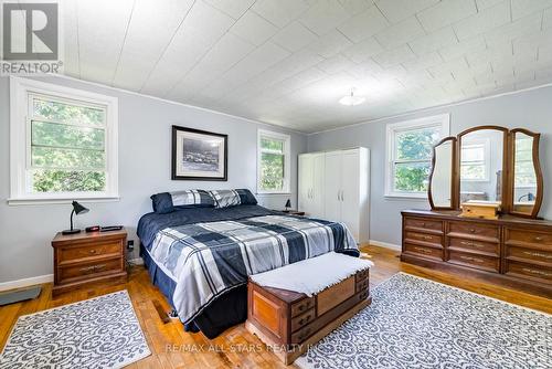 13330 Marsh Hill Road, Scugog (Port Perry), ON - Indoor Photo Showing Bedroom