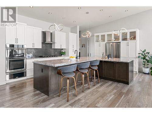 1789 Diamond View Drive, West Kelowna, BC - Indoor Photo Showing Kitchen With Upgraded Kitchen