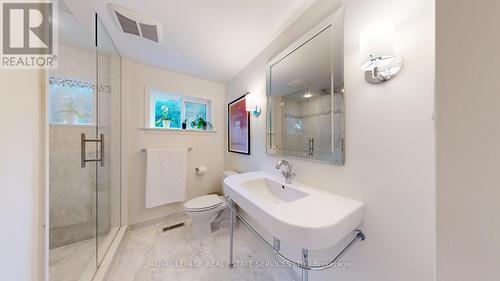 3645 Haven Glenn, Mississauga, ON - Indoor Photo Showing Bathroom