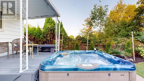 3645 Haven Glenn, Mississauga, ON - Outdoor With Above Ground Pool