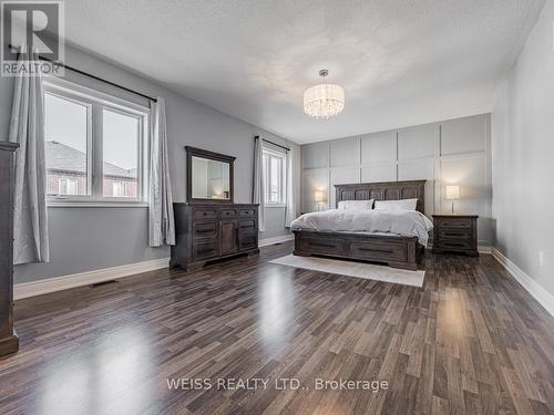 14 Baleberry Crescent, East Gwillimbury, ON - Indoor Photo Showing Bedroom