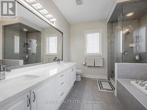 14 Baleberry Crescent, East Gwillimbury, ON - Indoor Photo Showing Bathroom