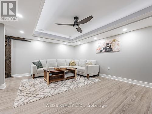 14 Baleberry Crescent, East Gwillimbury, ON - Indoor Photo Showing Other Room