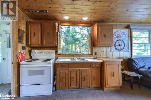 2910 Maclean Lk N S Rd Road, Port Severn, ON - Indoor Photo Showing Kitchen With Double Sink