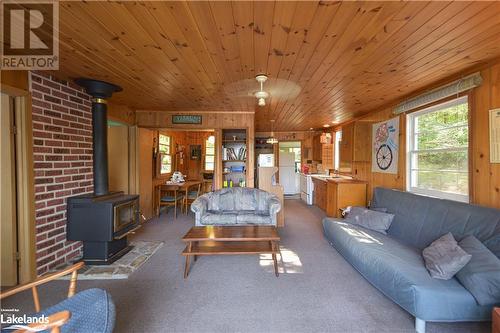 2910 Maclean Lk N S Rd Road, Port Severn, ON - Indoor Photo Showing Living Room