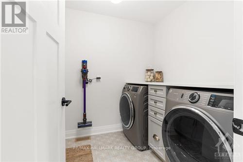 612 Enclave Lane, Clarence-Rockland, ON - Indoor Photo Showing Laundry Room