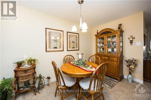 46&50 Fifth Street E, South Dundas, ON - Indoor Photo Showing Dining Room