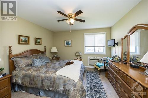 46&50 Fifth Street E, South Dundas, ON - Indoor Photo Showing Bedroom