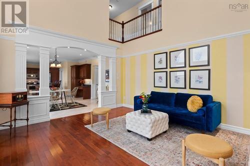 24 Vanier Way, Bedford, NS - Indoor Photo Showing Living Room