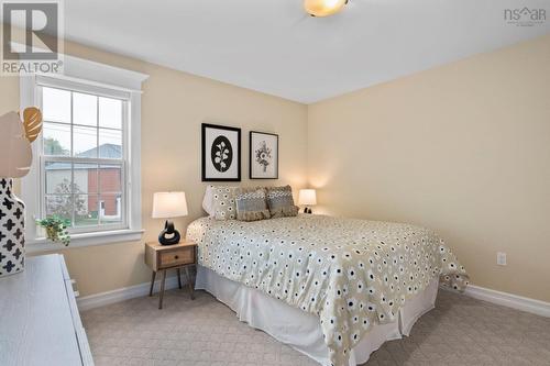 24 Vanier Way, Bedford, NS - Indoor Photo Showing Bedroom