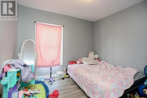 67 - Bedroom - 67-69 Elizabeth Street, St. Thomas, ON - Indoor Photo Showing Bedroom