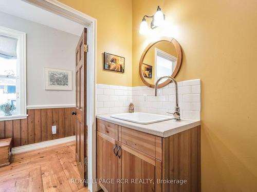 12 Bythia St, Orangeville, ON - Indoor Photo Showing Bathroom