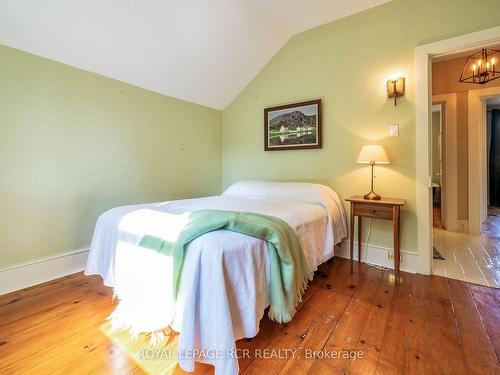 12 Bythia St, Orangeville, ON - Indoor Photo Showing Bedroom