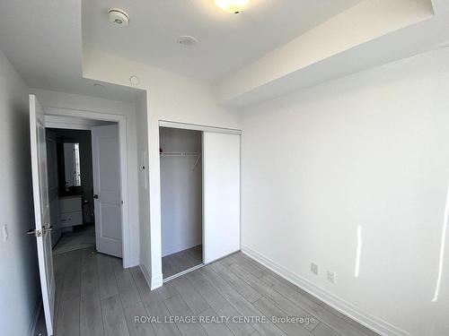 1211-30 Elm Dr W, Mississauga, ON - Indoor Photo Showing Other Room