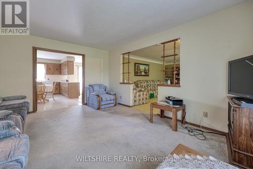 1090 Colonel Talbot Road, Norfolk (South Middleton), ON - Indoor Photo Showing Other Room