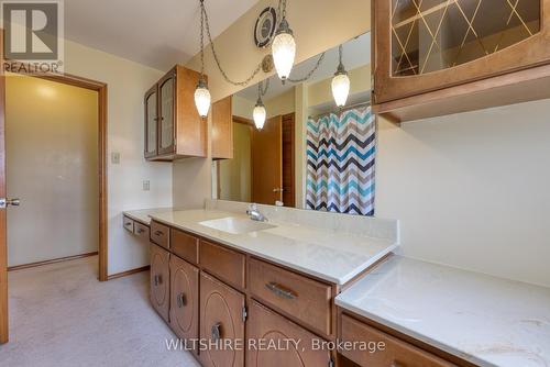 1090 Colonel Talbot Road, Norfolk (South Middleton), ON - Indoor Photo Showing Kitchen