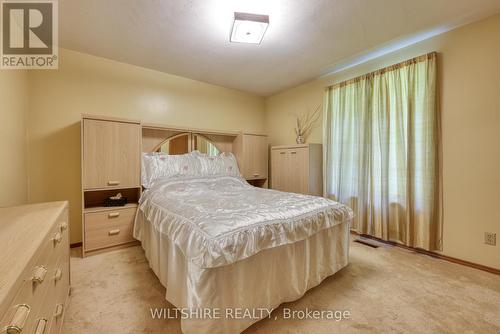 1090 Colonel Talbot Road, Norfolk (South Middleton), ON - Indoor Photo Showing Bedroom