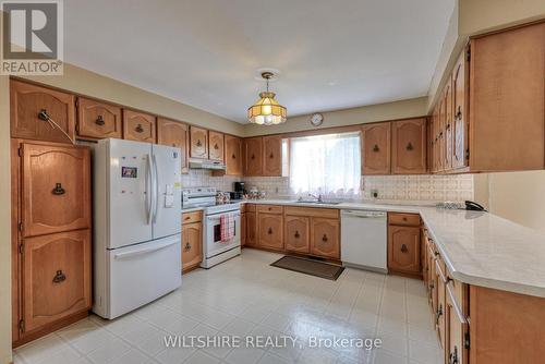 1090 Colonel Talbot Road, Norfolk (South Middleton), ON - Indoor Photo Showing Kitchen