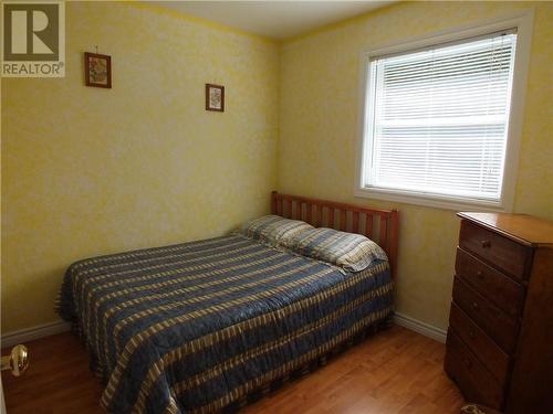 1545 Bellevue Avenue, Sudbury, ON - Indoor Photo Showing Bedroom