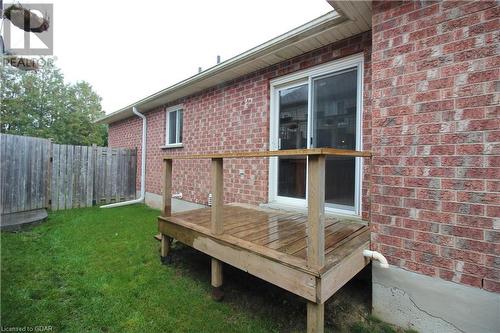 586 Mctavish Street, Fergus, ON - Outdoor With Exterior