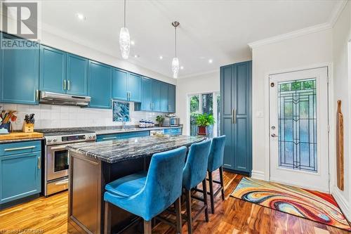 39 Chester Street, Oakville, ON - Indoor Photo Showing Kitchen With Stainless Steel Kitchen With Upgraded Kitchen