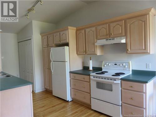 18 Windermere Court, Rothesay, NB - Indoor Photo Showing Kitchen