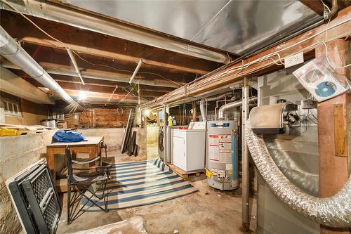 163 Collegiate Street, Winnipeg, MB - Indoor Photo Showing Basement