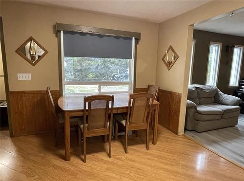 121133 87W Road, Mccreary, MB - Indoor Photo Showing Dining Room