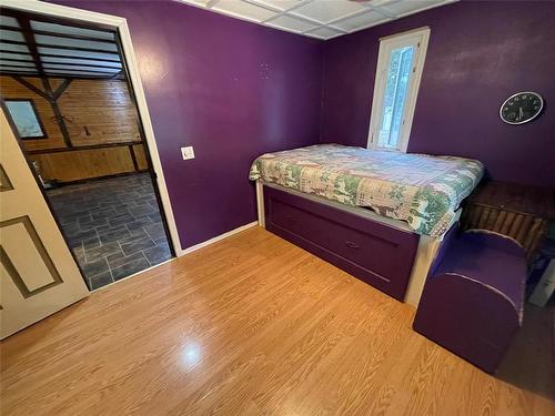 121133 87W Road, Mccreary, MB - Indoor Photo Showing Bedroom