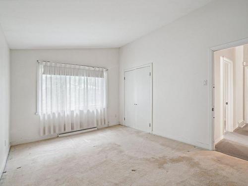 Master bedroom - 15 14E Rue, Montréal (Pierrefonds-Roxboro), QC - Indoor Photo Showing Other Room