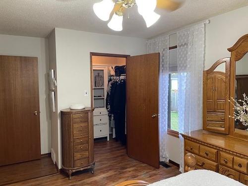 195 Seneca Place, Thunder Bay, ON - Indoor Photo Showing Bedroom