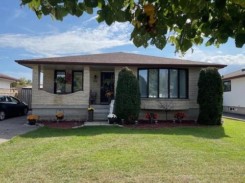 195 Seneca Place, Thunder Bay, ON - Outdoor