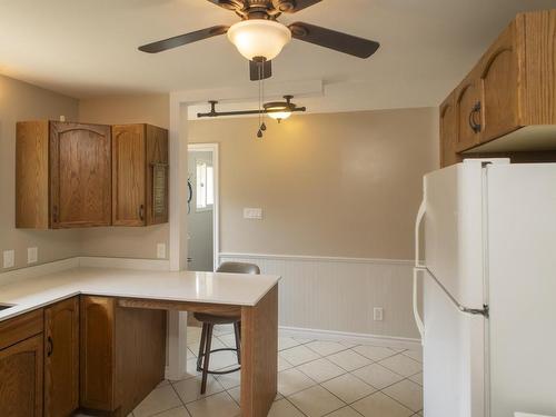 1155 Candy Mountain Dr, Neebing, ON - Indoor Photo Showing Kitchen