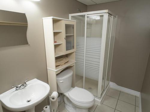 1155 Candy Mountain Dr, Neebing, ON - Indoor Photo Showing Bathroom