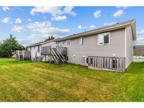 17 Bishops Road, Conception Bay South, NL 