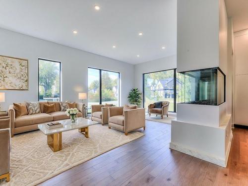 Salon - 4 Av. Morgan, Senneville, QC - Indoor Photo Showing Living Room