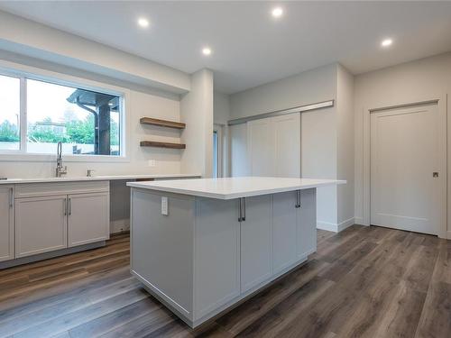 4080 Discovery Dr, Campbell River, BC - Indoor Photo Showing Kitchen