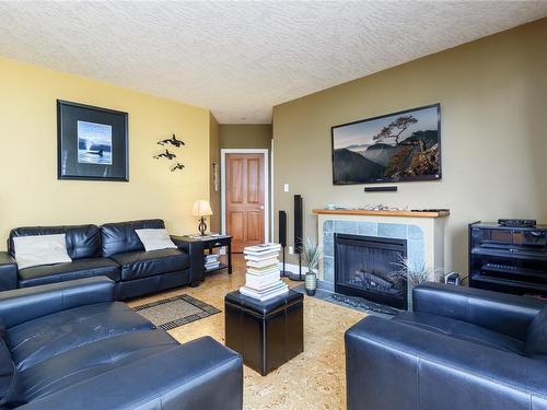 227-2300 Mansfield Dr, Courtenay, BC - Indoor Photo Showing Living Room With Fireplace