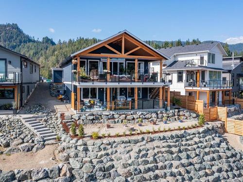 9388 Lakefront Rise, Lake Cowichan, BC 