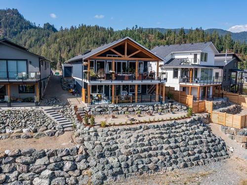 9388 Lakefront Rise, Lake Cowichan, BC 