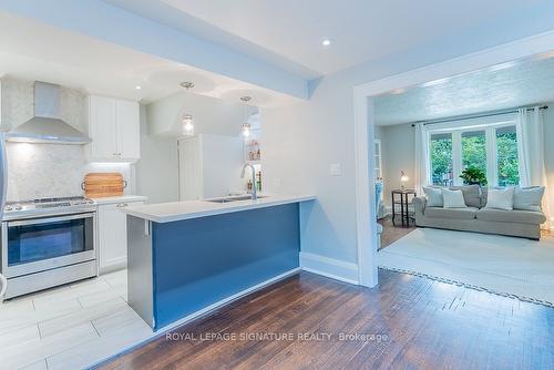 28 Sixth St, Toronto, ON - Indoor Photo Showing Kitchen