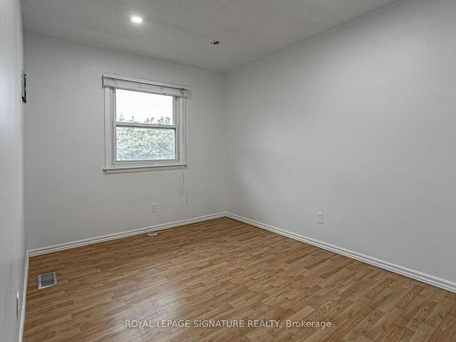 1128 Southdale Rd E, London, ON - Indoor Photo Showing Other Room